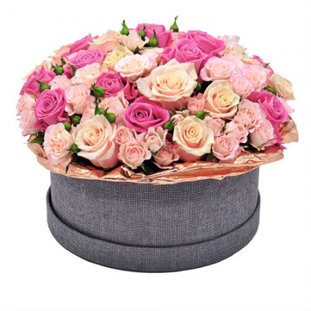 Букет роз "Алексин" в круглой коробке
